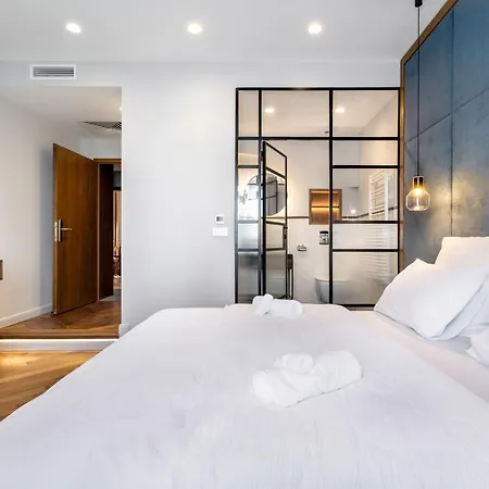 Eye- Boutique Suites, By Bqa Hotel Budapesta