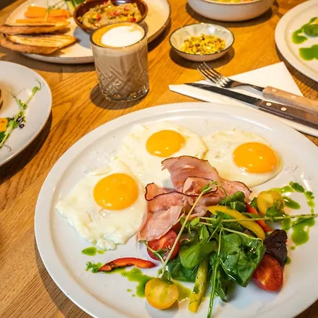 Eye- Boutique Suites, By Bqa Hotel 2*