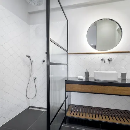 Hotel Eye- Boutique Suites, By Bqa Budapeszt