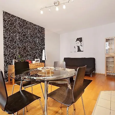 Eye- Boutique Suites, By Bqa Budapesta