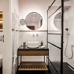Szálloda Eye- Boutique Suites, By Bqa 2*