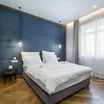Eye- Boutique Suites, By Bqa 2* Budapest