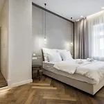 Hotel Eye- Boutique Suites, By Bqa Boedapest