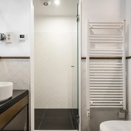 Eye- Boutique Suites, By Bqa 2* Будапешт