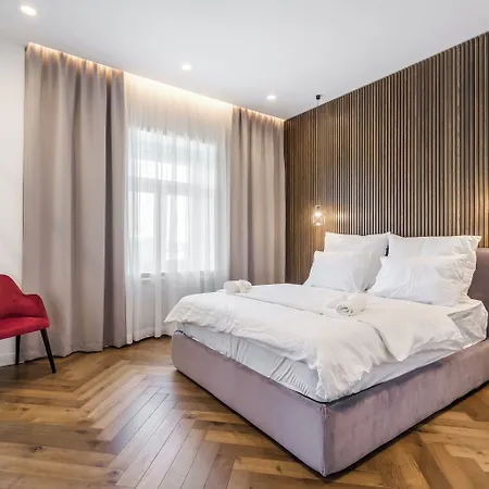 Eye- Boutique Suites, By Bqa Будапешт