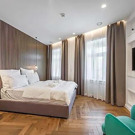 Eye- Boutique Suites, By Bqa