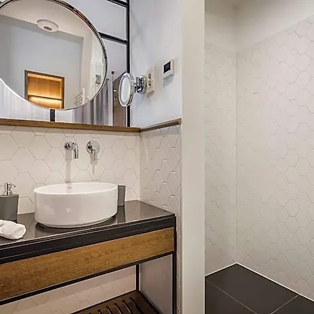 Eye- Boutique Suites, By Bqa