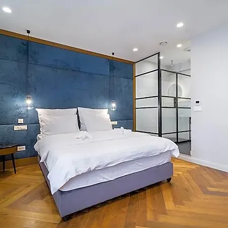 Eye- Boutique Suites, By Bqa 2*