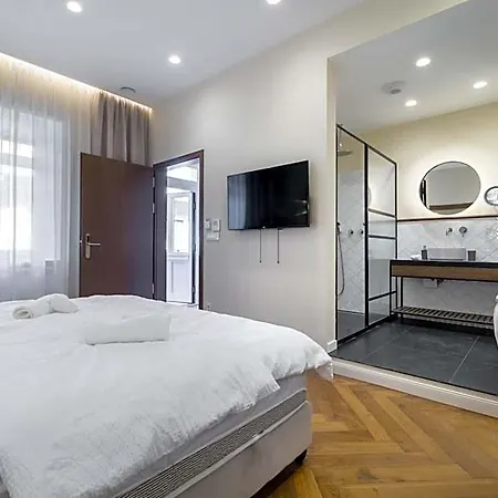 Eye- Boutique Suites, By Bqa 호텔 부다페스트