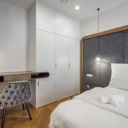 Eye- Boutique Suites, By Bqa
