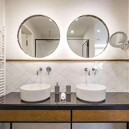 Eye- Boutique Suites, By Bqa 2*