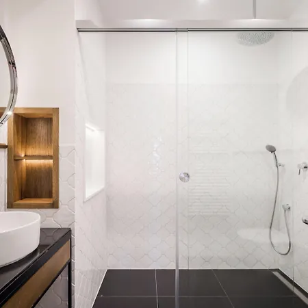 Eye- Boutique Suites, By Bqa 2* Budapest