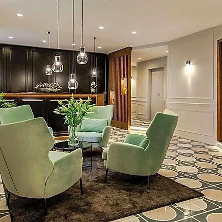 Eye- Boutique Suites, By Bqa Отель Будапешт