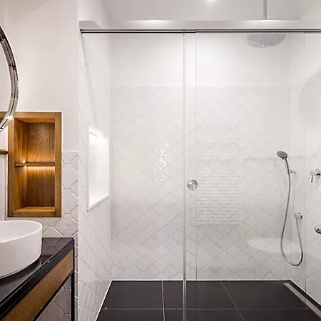 Eye- Boutique Suites, By Bqa فندق 2*