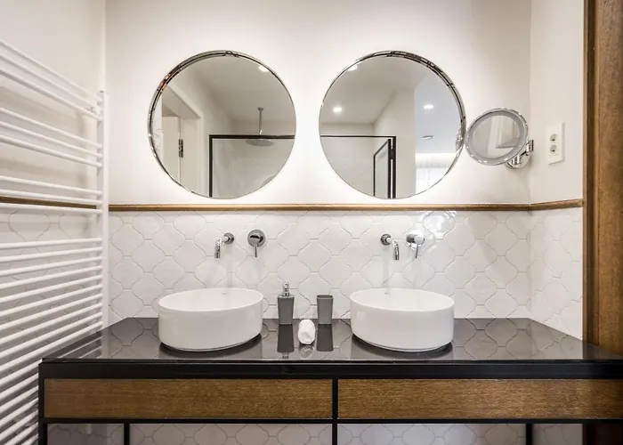 Hotel Eye- Boutique Suites, By Bqa