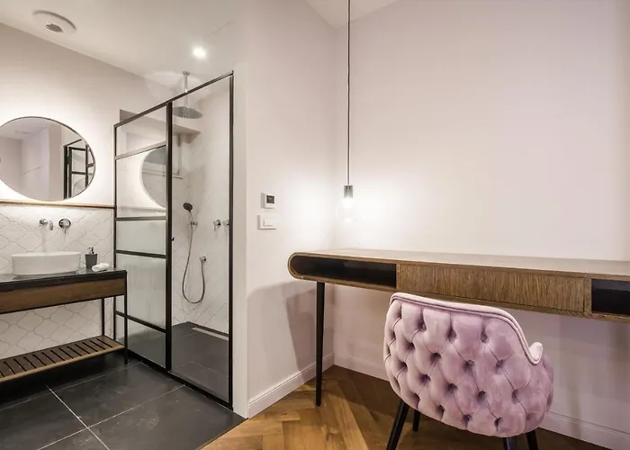 Hotel Eye- Boutique Suites, By Bqa