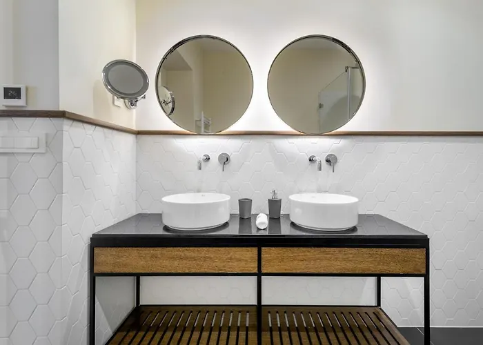 Eye- Boutique Suites, By Bqa Hotel