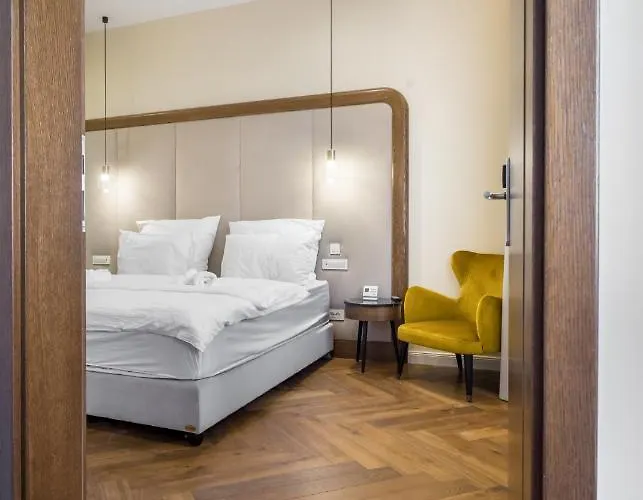 Eye- Boutique Suites, By Bqa Budapest