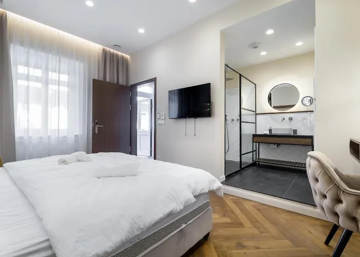 Eye- Boutique Suites, By Bqa Hotel 2*