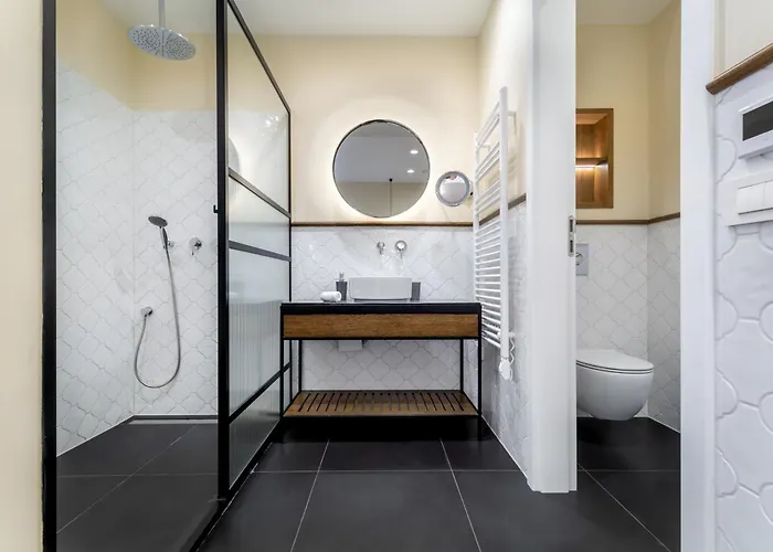 Hotel Eye- Boutique Suites, By Bqa 2*