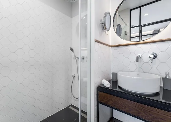 Eye- Boutique Suites, By Bqa