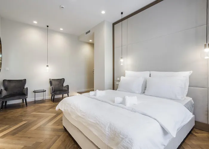Eye- Boutique Suites, By Bqa Hotel 2*