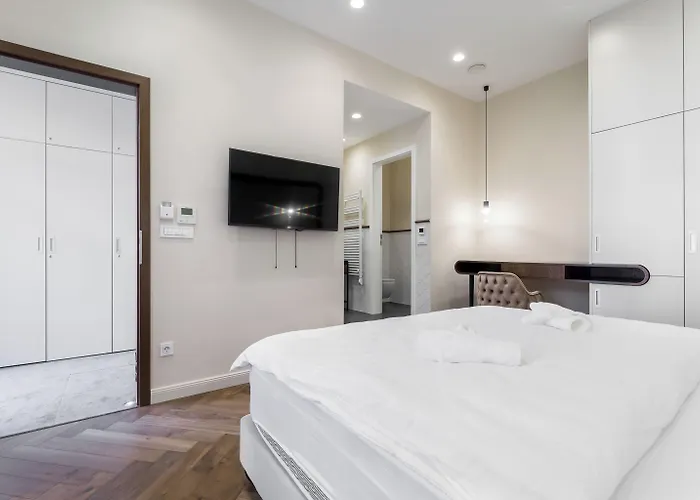 Hotel Eye- Boutique Suites, By Bqa Budapest