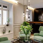 Eye- Boutique Suites, By Bqa Βουδαπέστη