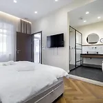 Eye- Boutique Suites, By Bqa