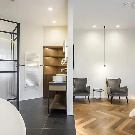 Eye- Boutique Suites, By Bqa فندق بودابست