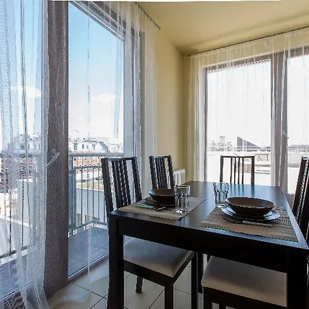 Eye- Boutique Suites, By Bqa بودابست