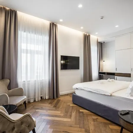 ホテル Eye- Boutique Suites, By Bqa 2*