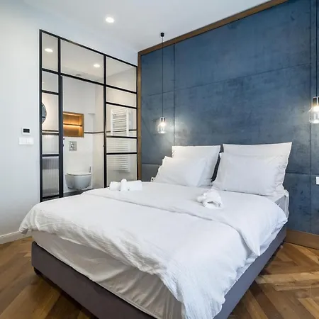 Eye- Boutique Suites, By Bqa ホテル ブダペスト