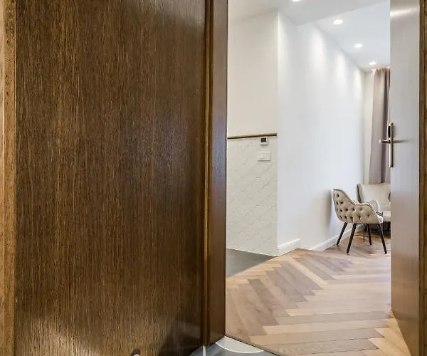 Eye- Boutique Suites, By Bqa 2* 布达佩斯